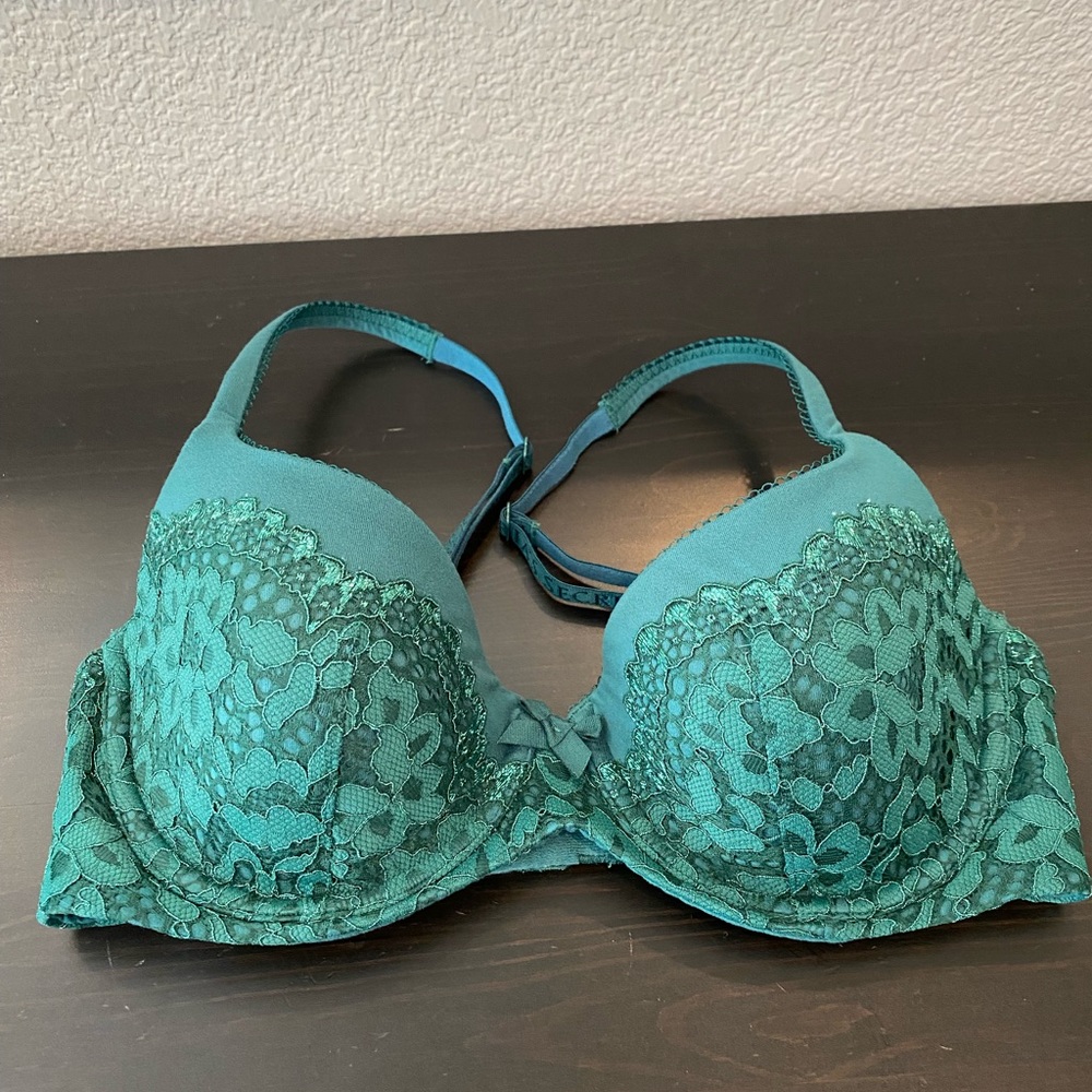Victoria’s Secret Demi Lace Bra